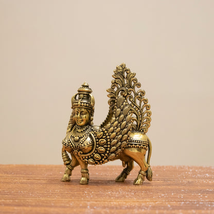 Kamdhenu Cow Brass Idol for Prosperity & Abundance | Vastu Decor - 3.5 Inches