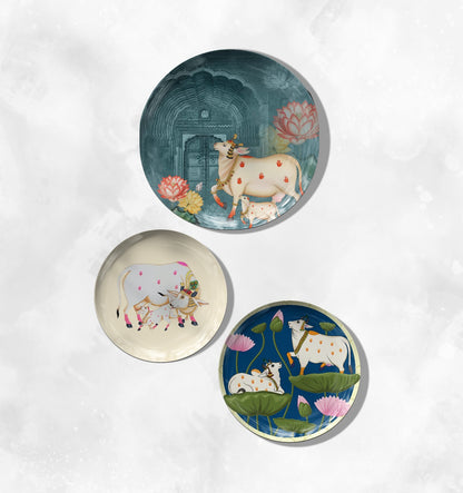 Grace of Gau Mata – Spiritual Cow Wall Plates (Set of 3)